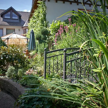 Maischeider Hof *